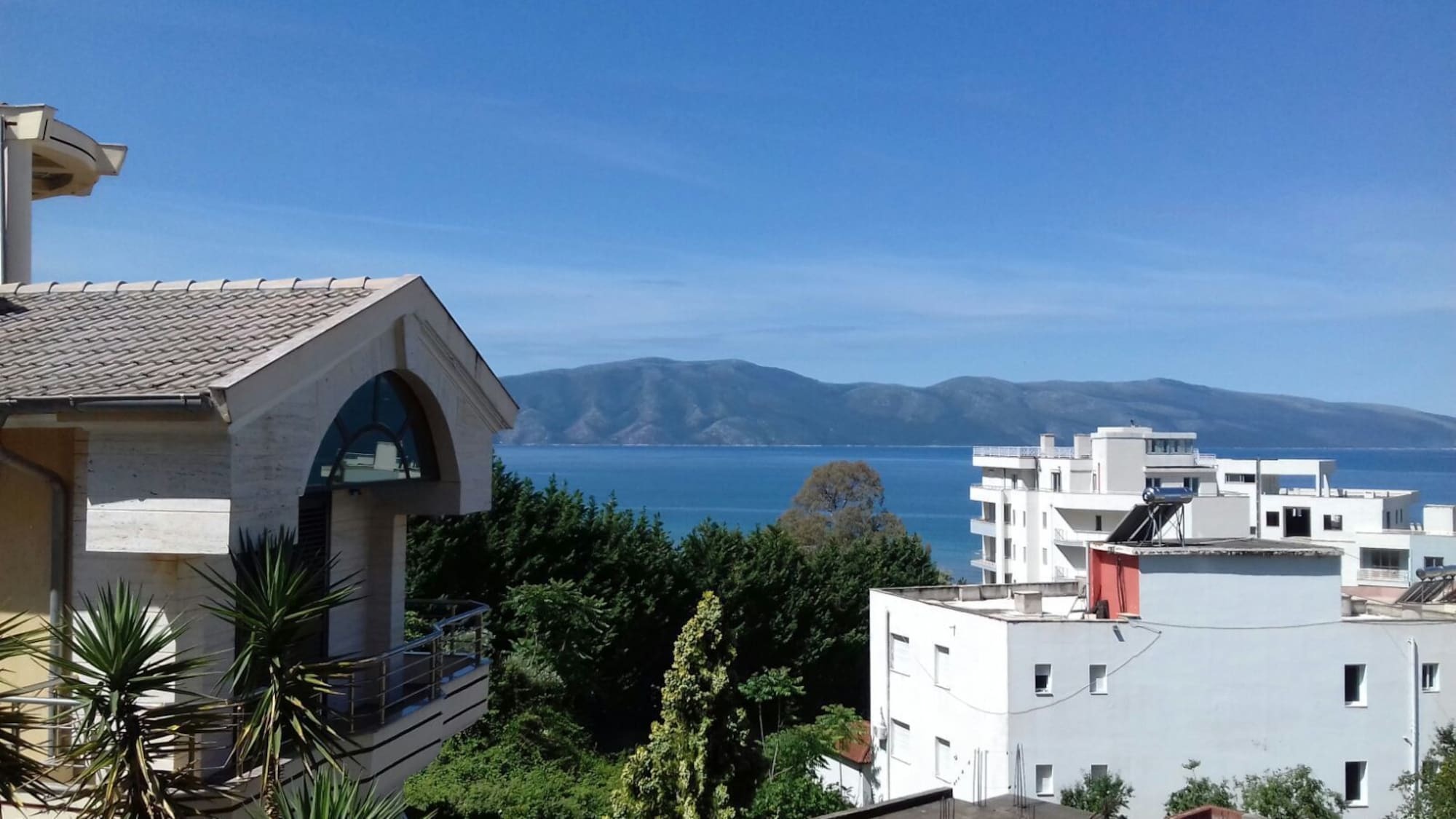 Vila Kristal Vlora Экстерьер фото